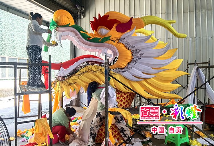 香港和澳門地區(qū)為何對(duì)龍燈情有獨(dú)鐘？